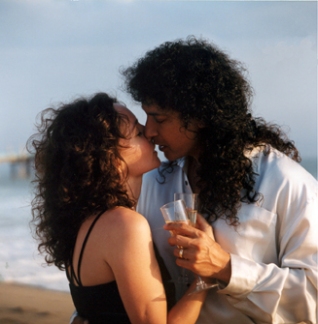 gallery/mag-tat kissing 72